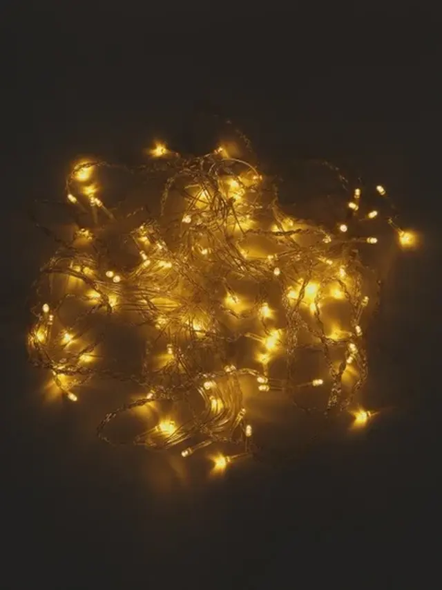 Новогодняя светодиодная LED гирлянда штора 1,8*1,8 м, 4 цвета