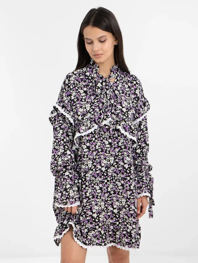 Платье женское с рюшами и воланами